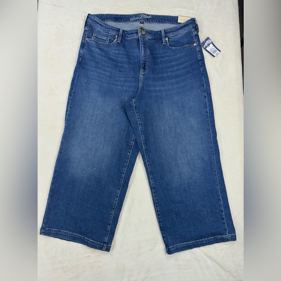 Universal Thread Crop Wide Leg Jeans β Misty Blue size 18W - Picture 2 of 16